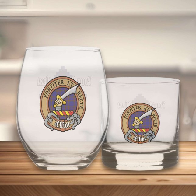 Vaso De Whiskey Clan Elliot Escudo sobre el tartán moderno (Subido por el creador)