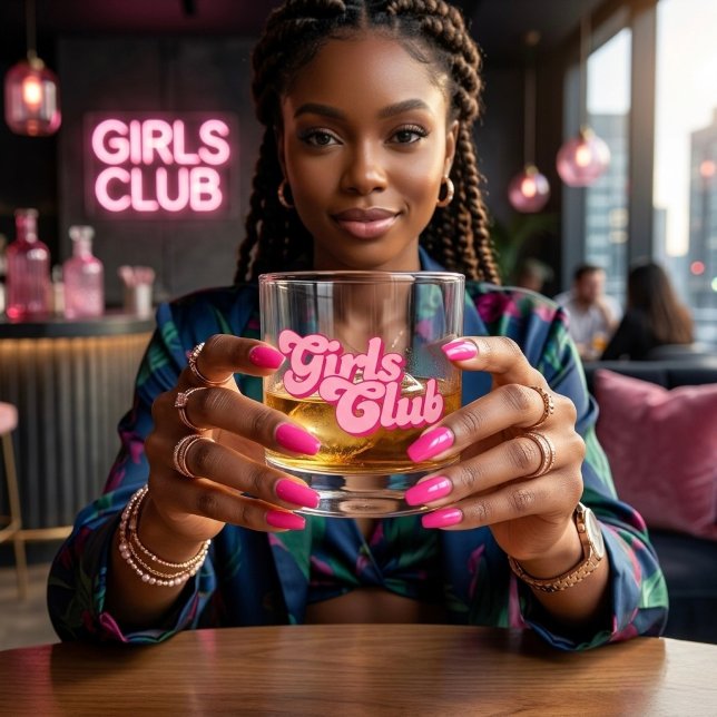 Vaso De Whiskey Club de Chicas (Subido por el creador)