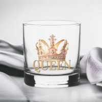 Corona dorada rosada de la reina real