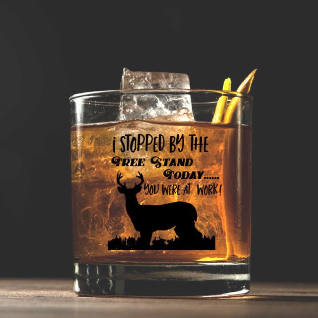 Vaso De Whiskey Divertido árbol de caza de venados Stand Sports al (Funny deer hunting Whiskey Glass for the outdoorsman in your life. The perfect gift.)