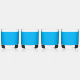 Vaso De Whiskey Fondo azul brillante sólido