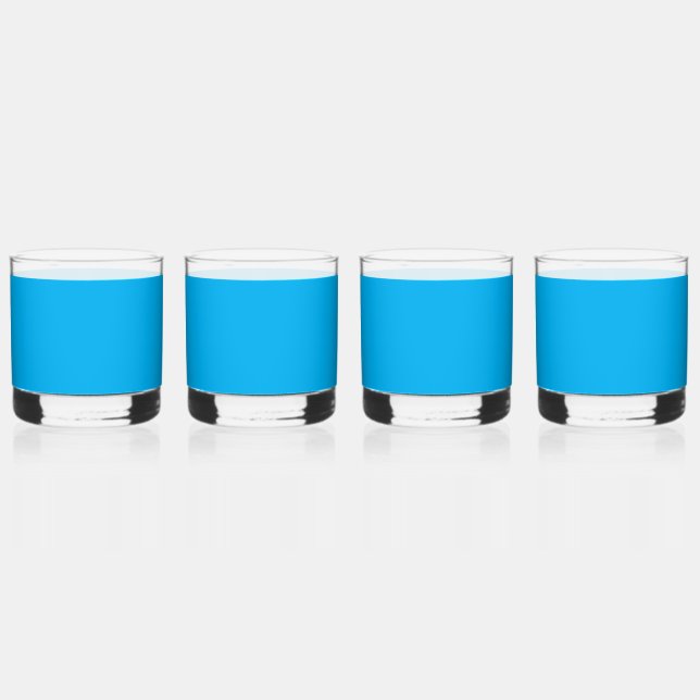 Vaso De Whiskey Fondo azul brillante sólido (Anverso)