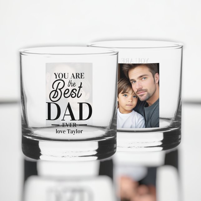 Vaso De Whiskey Fotografía personalizada y texto que usted es el m (Personalized photo and text you are the best ever whiskey glass from Ricaso. Ideal for Father's Day)