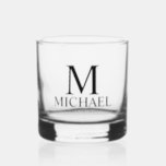 Vaso De Whiskey Groomsman personalizado moderno<br><div class="desc">Regalos Groomsman personalizados modernos con monograma personalizado,  nombre y título del groomsman en estilo clásico de tipo de letra serif. También perfecto para el Mejor Hombre,  Padre de la Novia y más.</div>