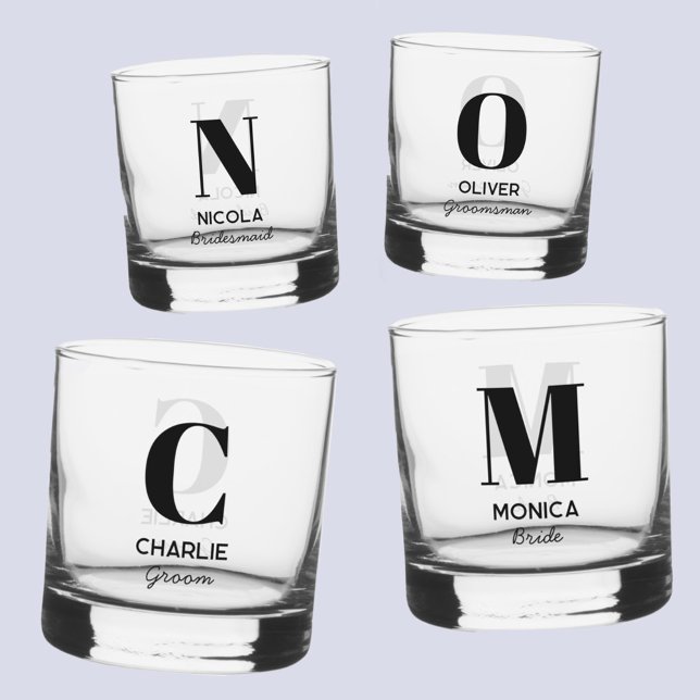 Vaso De Whiskey Monograma Nombre inicial Fiesta de matrimonio pers (Modern personalized monogram initial name bridal bachelorette wedding party individual glasses)