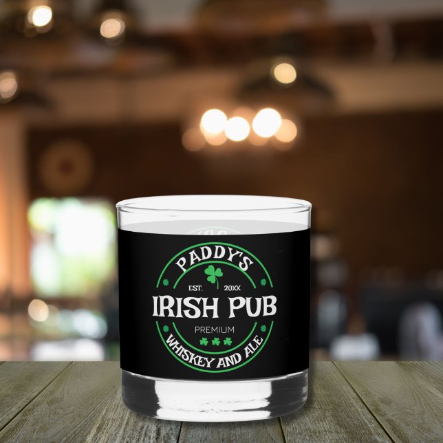 Vaso de whiskey personalizado (All text are customizable, fit for Irish pub or home pub.  A perfect gift for him.)