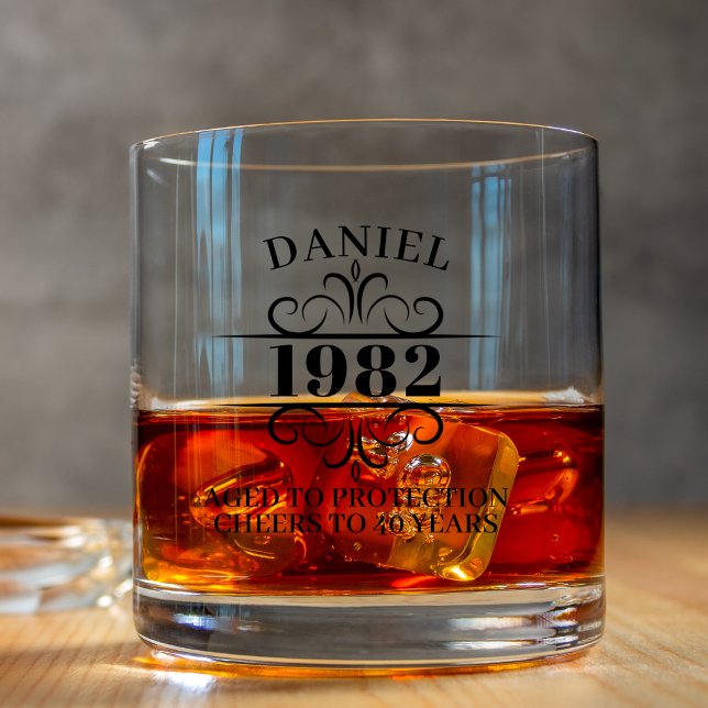 Vaso De Whiskey Personalizado 30.º 40.º 50.º 60.º 70 cumpleaños (Subido por el creador)