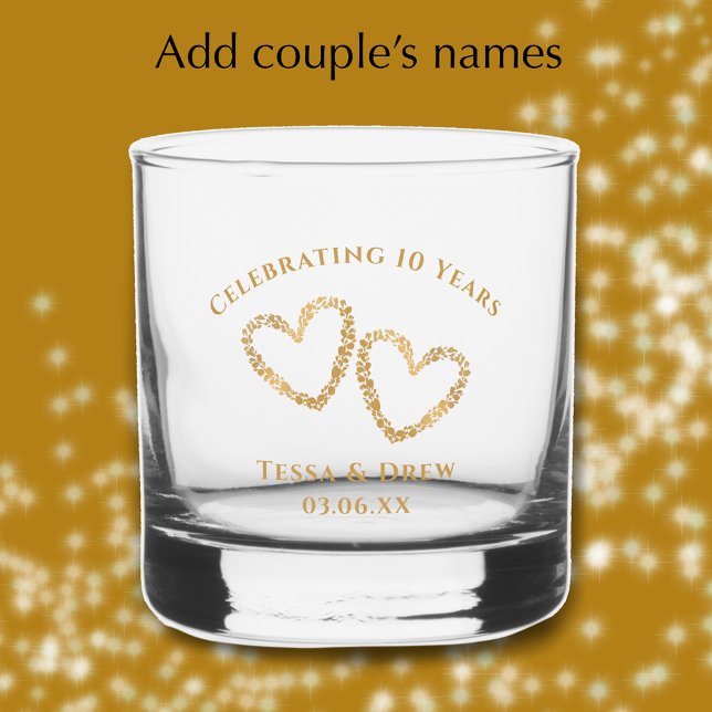 Vaso De Whiskey Personalized Modern Gold 10th Wedding Anniversary (Personalize this lovely 10th wedding anniversary commemorative glass gift. Golden copper hearts.
)