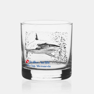 Vaso De Whiskey Silueta de arrecife de tiburón