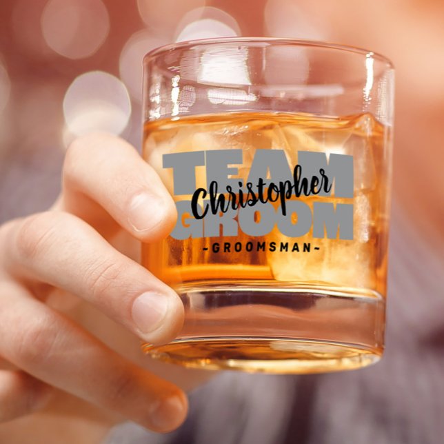 Vaso De Whiskey Team Groom Groomsman Boda Nombre Regalo gris negro (Team Groom Groomsman Wedding Name Black Gray Gift Whiskey Glass)