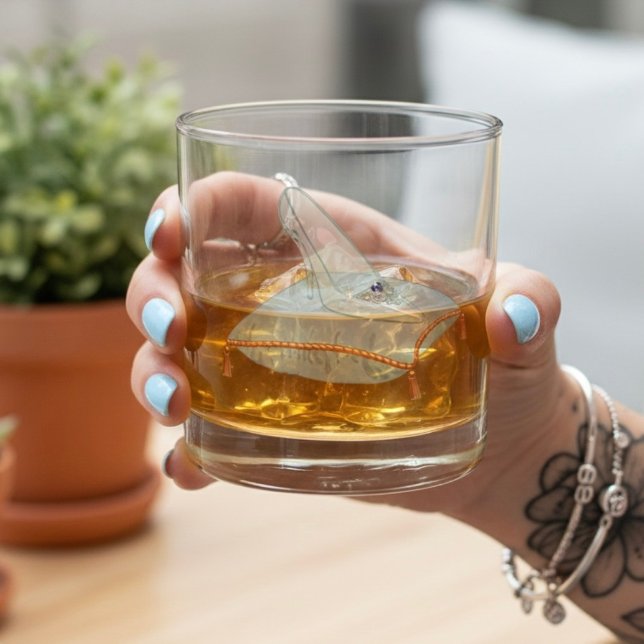 Vaso De Whiskey Zapatilla de Cristal (Subido por el creador)
