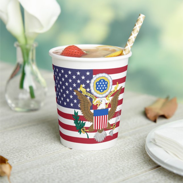 Vasos De Papel American Flag & Coat of Arms, United States (in situ)