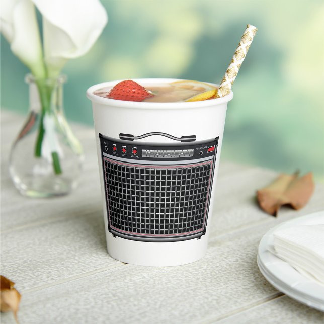 Vasos De Papel Amplificador de guitarra eléctrica (Subido por el creador)