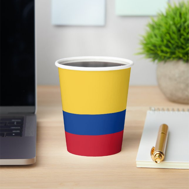 Vasos De Papel Bandera de Colombia (in situ)