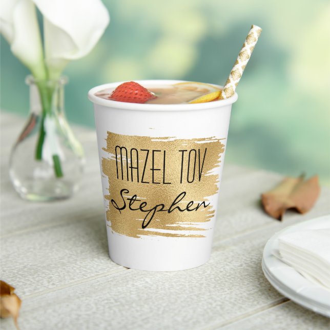 Vasos De Papel Bar Bat Mitzvah Paper Cup Gold and Black (in situ)