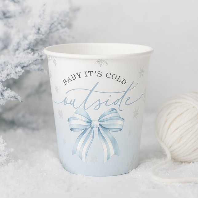 Vasos De Papel Bebé, hace frío fuera del Baby Shower azul de invi (Baby It’s Cold Outside Blue Bow Winter Baby Shower Paper Cups)