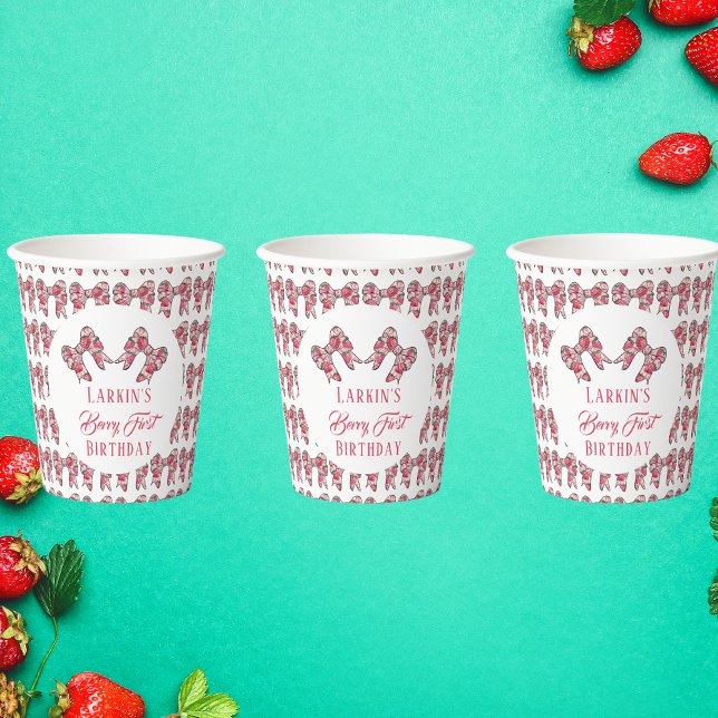 Vasos De Papel Berry First Strawberry cumpleaños Pink Bow (Subido por el creador)