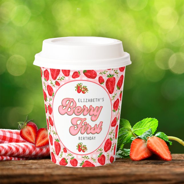 Vasos De Papel Berry primero, Chica del patrón de fresa roja rusa (Subido por el creador)