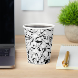 Vasos De Papel Blanco y negro en movimiento en las tazas de papel