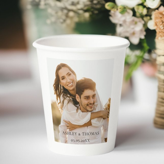 Vasos De Papel Boda fotográfico específico del cliente (Customer-specific, photo, wedding, white paper cups. With your photo, name and date.)
