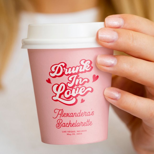Vasos De Papel Borracho enamorado Bachelorette (Subido por el creador)