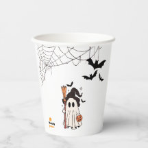 Bruja fantasma de Halloween con cuarto y calabaza
