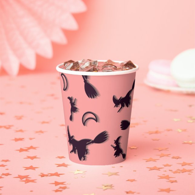 Vasos De Papel Bruja voladora entre media luna en la noche de Hal (in situ)