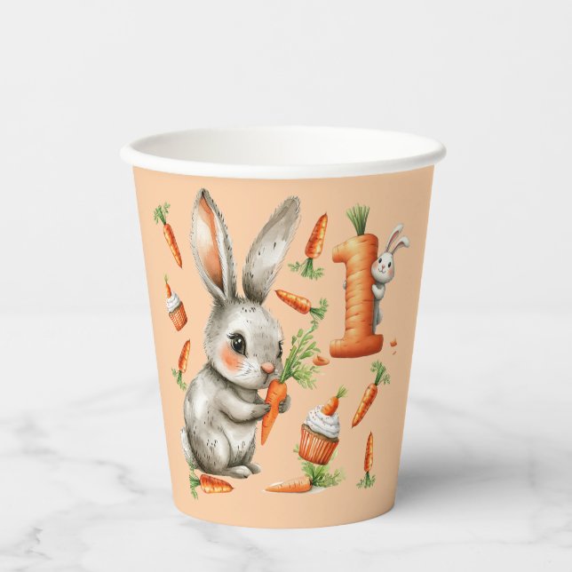 Vasos De Papel Bunnies and Carrots Primer Fiesta de cumpleaños (Anverso)