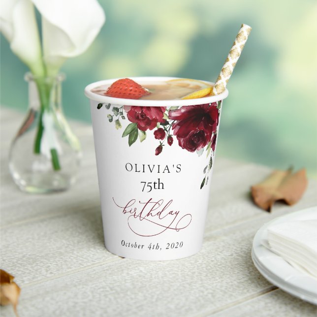 Vasos De Papel Burgundy Flowers, Red Flowers, Greenery, Birthday (in situ)