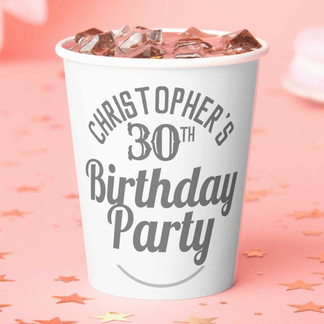 Vasos De Papel Celebración de las tazas de papel de cumpleaños nú (Subido por el creador)