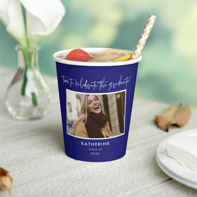 Vasos De Papel Celebrar el guión azul moderno para graduados (in situ)