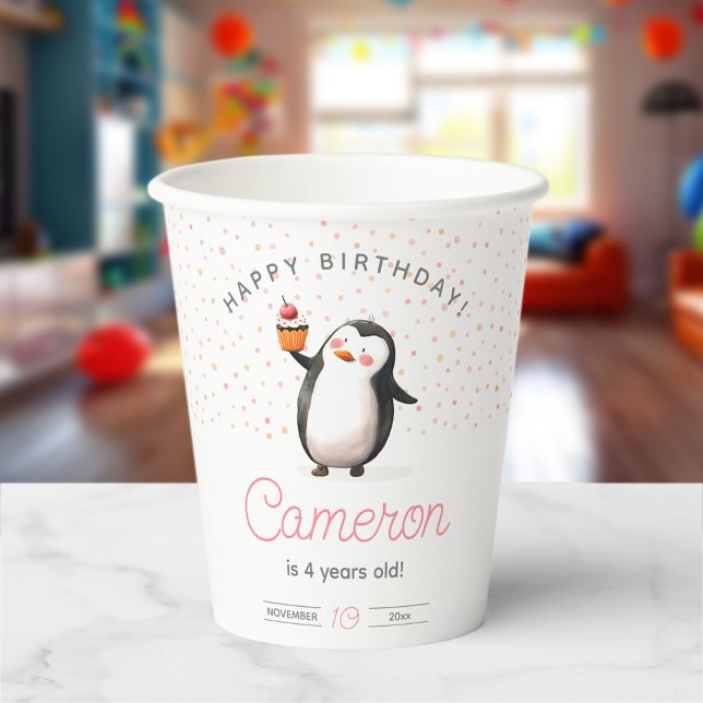 Vasos De Papel Chica de celebración del pingüino de quequitos ros (Subido por el creador)
