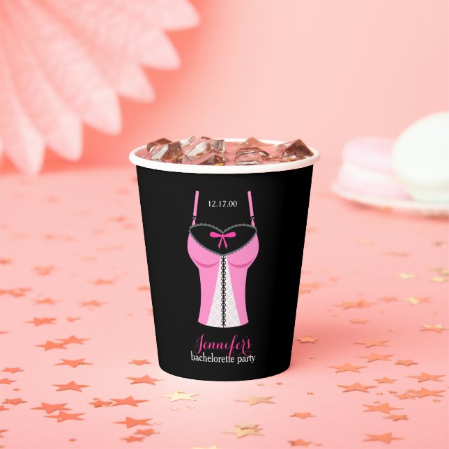 Vasos De Papel Chicas de despedida de soltera con bustier rosa (in situ)