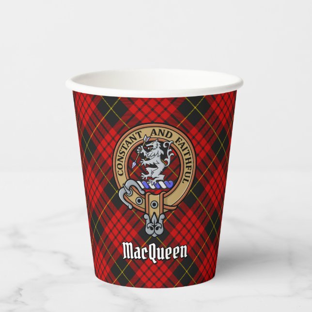 Vasos De Papel Clan MacQueen Crest sobre Tartán (Anverso)