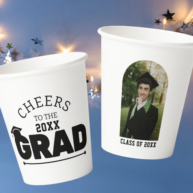Vasos De Papel Clase de vítores al Arco de Grad Photo (Subido por el creador)