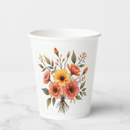 Vasos de papel con ramo de flores de otoño