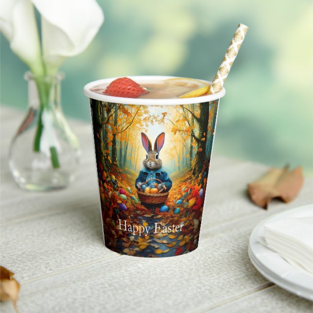Vasos De Papel conejo de Pascua en el bosque (in situ)