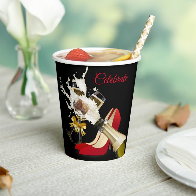 Vasos De Papel Copa De Papel Champagne Y Red Shoes (in situ)