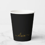 Vasos De Papel Copas de papel con monograma negro dorado<br><div class="desc">Dorado y Black Elegant Monograma Cumpleaños,  Boda,  Ducha de Novias o Bachelorette Party Cup. Esta Copa de Fiesta de Cumpleaños se puede personalizar para incluir tu nombre de pila. Póngase en contacto con el diseñador para obtener elementos coincidentes personalizados.</div>