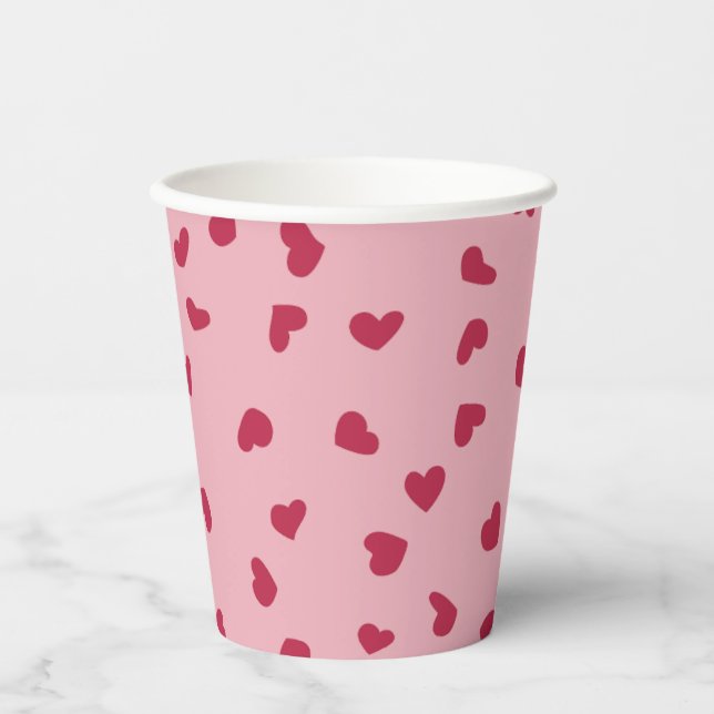 Vasos De Papel Corazones rojo garabateados en rosa (Anverso)