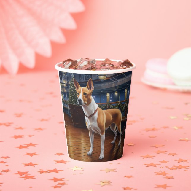 Vasos De Papel Cruise de Navidades de Basenji: Atractiva fiesta (in situ)