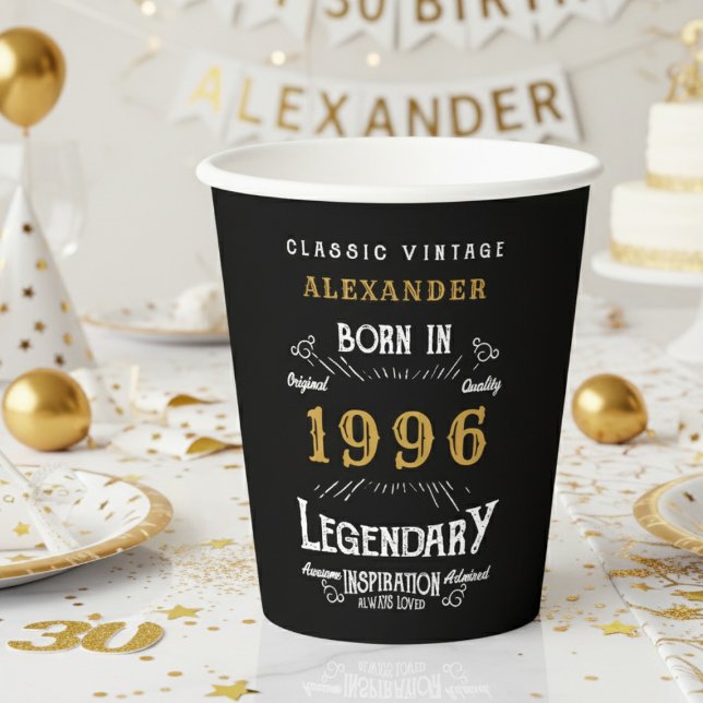 Vasos De Papel Cumpleaños 30 1996 Legendario Retro (1996 birthday black paper cup on a white and gold background)