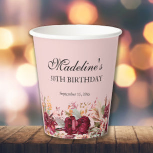 Vasos De Papel Cumpleaños 50 de mujer con flores de color burdeos