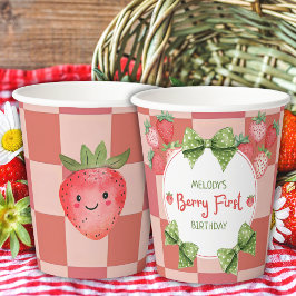 Vasos De Papel Cumpleaños de la primera fresa de Berry