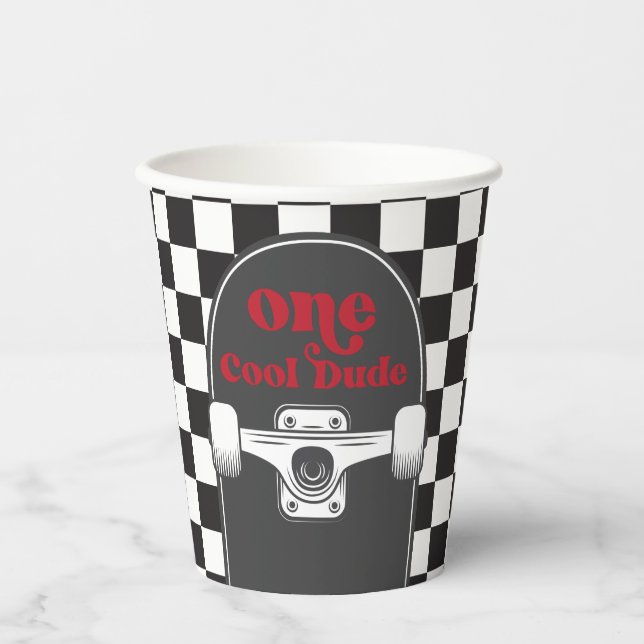Vasos De Papel Cumpleaños de skateboard de cuadros negros retro (Anverso)