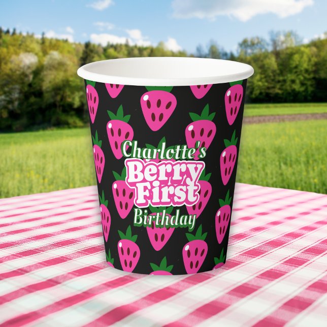 Vasos De Papel Cumpleaños número uno de fresa rosa y negra (Subido por el creador)