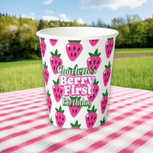 Cumpleaños primero de Fresa Rosa