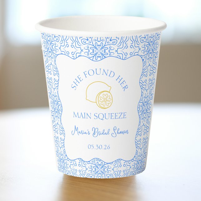 Vasos De Papel Ducha de Brigada de Azulejos y Limón Principal (Add a refreshing touch to your bridal shower with these beautifully designed lemon-themed cups)