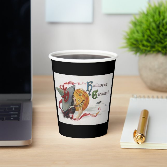 Vasos De Papel El beso de la bruja: una calabaza de Halloween (in situ)