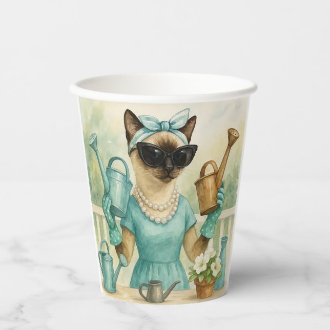 Vasos De Papel El gato está trabajando en el jardín (Anverso)